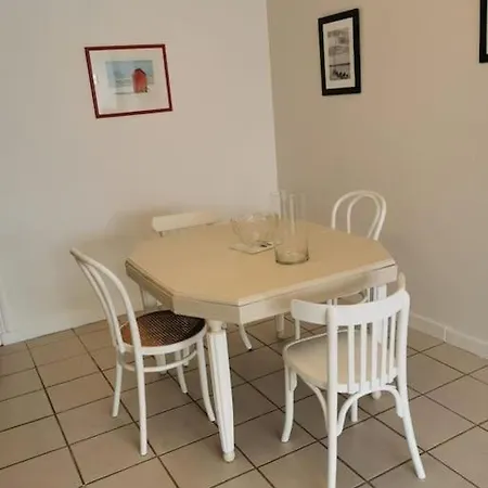 2 Proche Appartement *