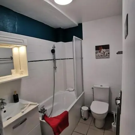 2 Proche Appartement